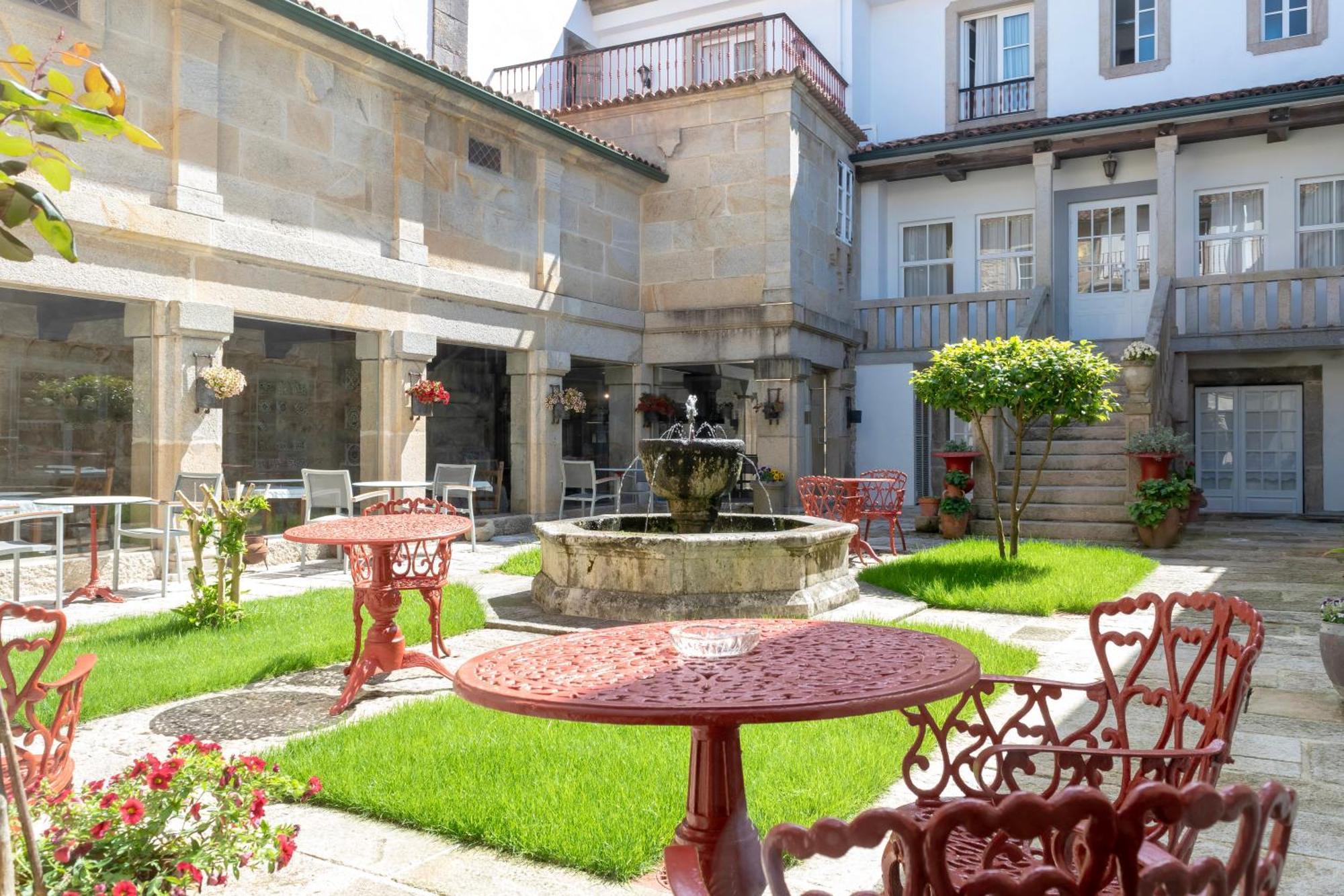 Hotel Monumento Convento De San Benito A Guarda Extérieur photo