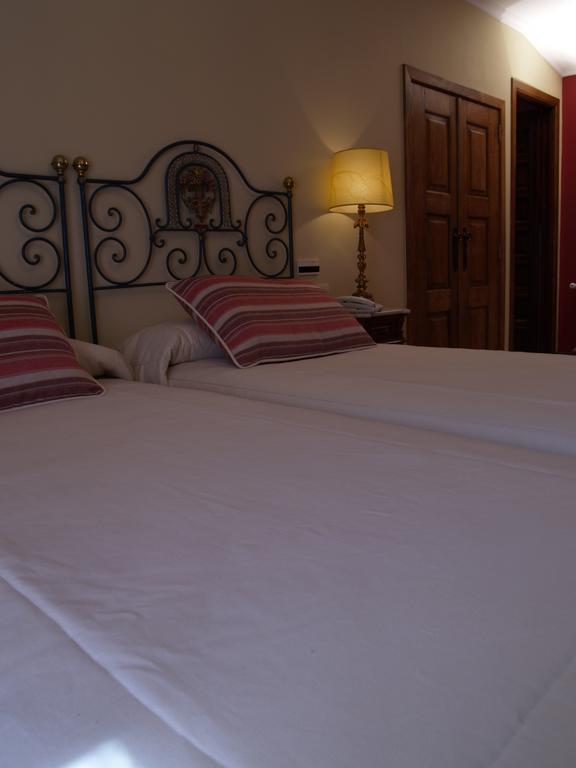 Hotel Monumento Convento De San Benito A Guarda Extérieur photo